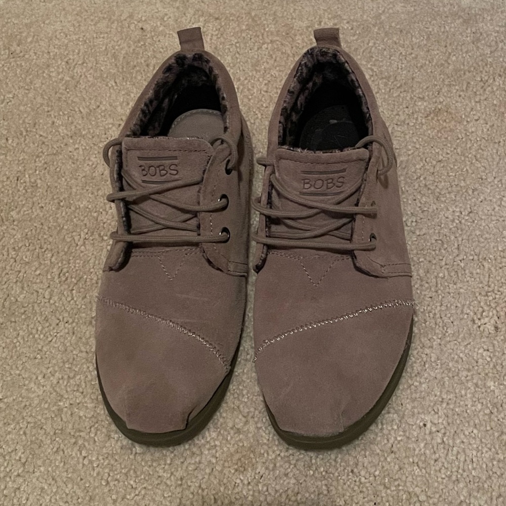 Skechers Women's Taupe Sneakers
